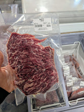 Charger l&#39;image dans la galerie, Boîte Carnivore bœuf
